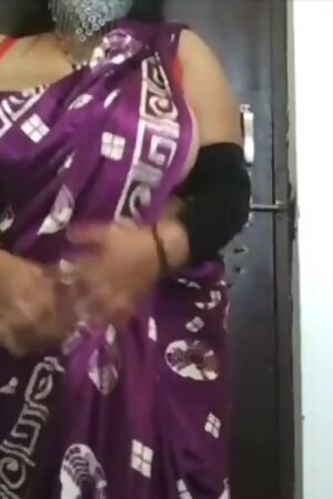 Bhabhi Ne Chut Ki Khujali Mitai.