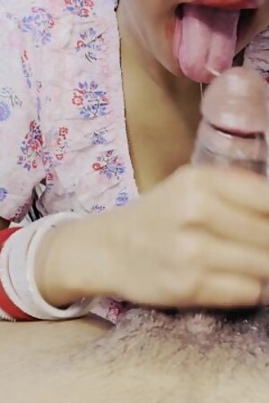 Naye Dulhan Ne Diya Sloppy Deepthroat Blowjob Cum in Mouth