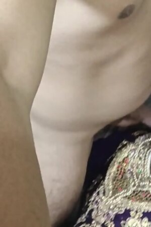 Desi Hot Pregnant Girl Bilowjob