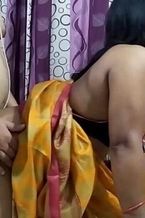 Cute Married Wife Seema Penetrate Hard inside Pussy in Saree with Boyfriend