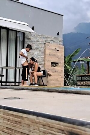 I Give a Blowjob to the Pool Boy, i'm the most Whore