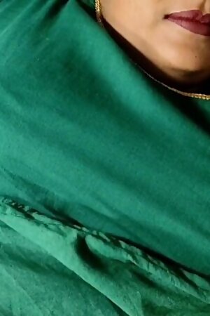 Reenu Bhabhi Ki Mast Chudai Bhabhi Ne Land Ka Pani Muh me Liya