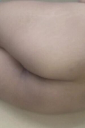 Very Hot and Juicy Pussy Fuking very hardly Lovely Pussy