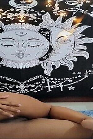 Big Ass Indian Teen Rubbing her Wet Pussy