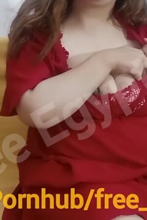 The Masturbation of an Egyptian Arab Wife شرموطه جامده نيك تقلع وتفشخ وتلعب وتبعبص كسها