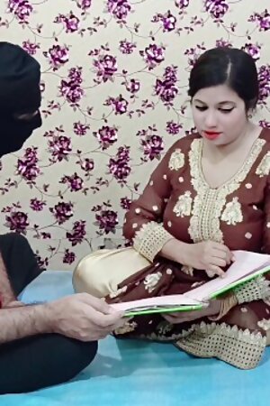 Indian Teacher Romantic Sex with her Student