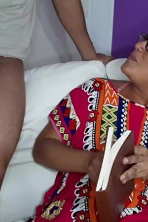 I Surprise my Stepmother and Put my Cock in her Mouth