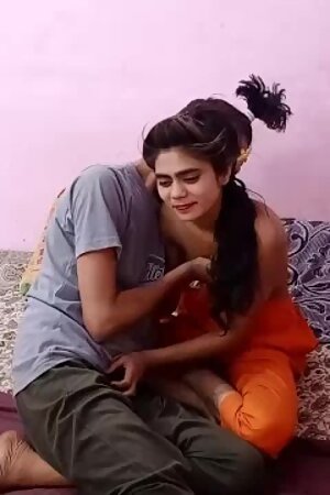 Best ever XXX Indian Skinny College Girl having her first Time Sex of Life Losing Virginity