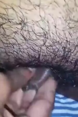 මයිල් පිරුනු කිම්බට කෙල දාලා ඇගිල්ල ගහමූ ද?