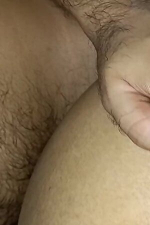 Surprise Fuck to my Indian Girlfriend while she was Relaxing on Bed - Hindi Audio