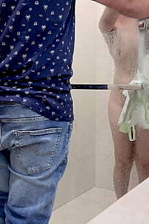 Step Mom Hot Sex After Bath Under the Shower Sex Video with Hindi Audio