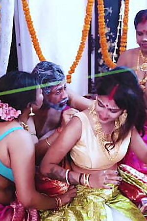 Tharki Burha Nikala Suhagraat manane apne teen nai nawali Biwiyon ke sath aur Kia Kand ( Hindi Audio )