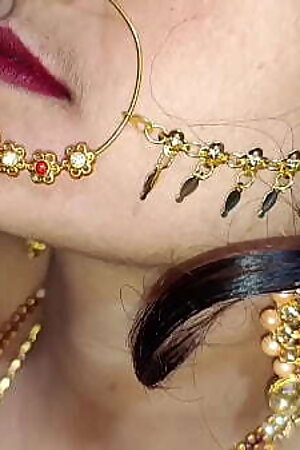 संस्कारी लड़का पड़ोसी मैडम को चोदते हुए हिन्दी पोर्न वीडियो