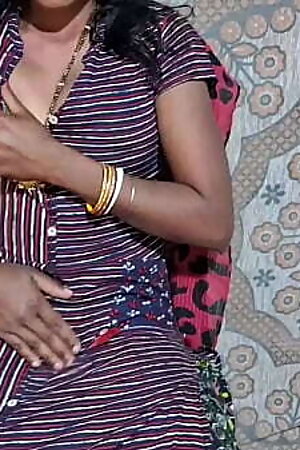 Mere bhatije Ne Meri chut ki chudai ki Hindi audio