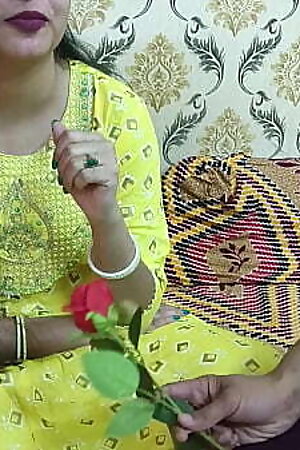 Indian Valentine special-StepBrother proposed Saara her step sis. But hide the real plan with hindi