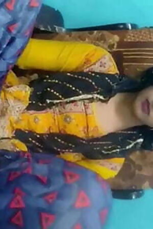 Sex with My cute newly married neighbour bhabhi, desi bhabhi sex video in hindi audio