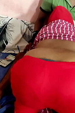 Malkin had sex with servant Raju while watching movie Hindi voice