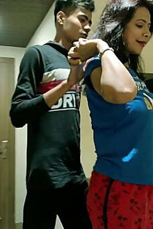 Indian hot erotic Sex! Beautiful Indian sex