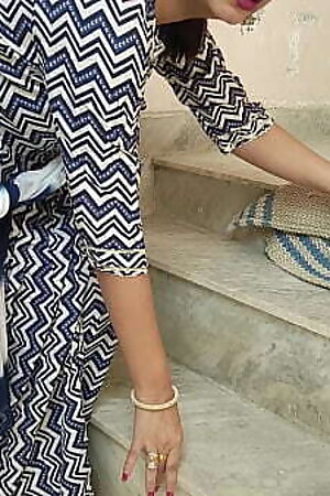 hot xxx kaam wali (maid) fucked hard until orgasm in hindi audio