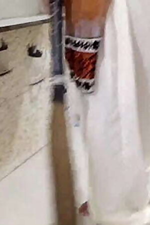 Husband Fucked Saara in the Kitchen While everybody was at home, xxx HD, Hindi clear audio, beautiful hot video with dirty talk in hindi