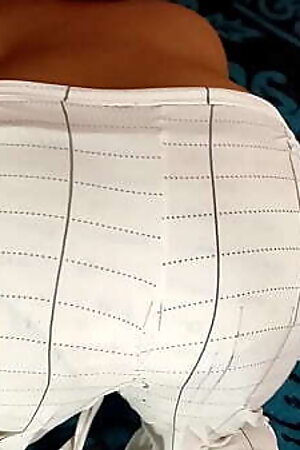 Apne bete k dost k sath apne gaand Marwadi