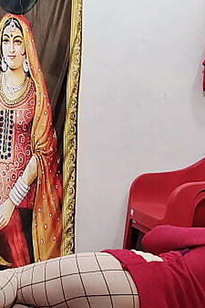 Sexy Indian desi girl  fucked by her boyfriend  hardcore rough sex with cumshot on her tits