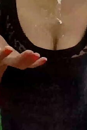 Suresh convinced his wife to have Sex at midnight &ndash_ xxx HD with Hindi audio &ndash_ hot sexy saarabhabhi6