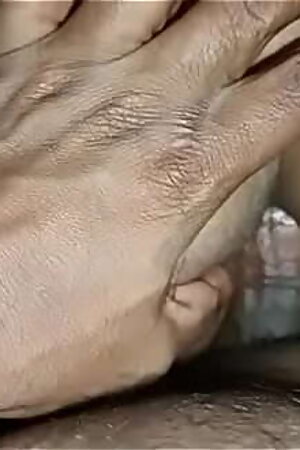 देसी भाभी की गांड की जबरदस्त चूदाई