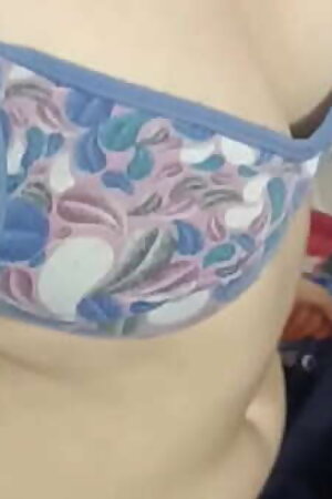 देसी लड़की के कमरे में चुदाई करवाई हिंदी आवाज के साथ Indian girl hard sex