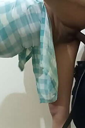 Hot Indian Desi maid pussy fuck with room owner clear Hindi audio