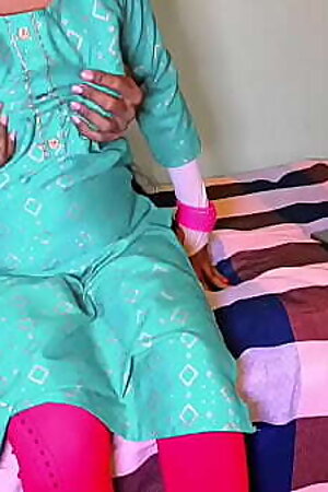 Desi Couple bhabhi dever romance and chudai with creampie