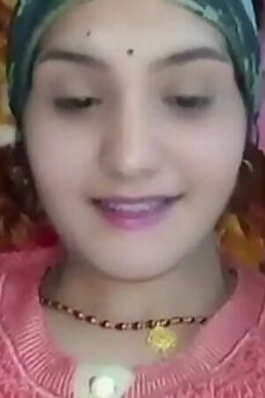 Bobby bhabhi Sex enjoy moment with boyfriend when her husband went to office