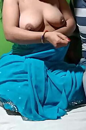 कोमल ने अपने देवर के साथ की जोरदार chudai जब उसका पति बाहर गया था