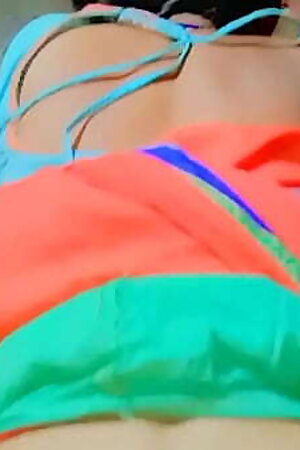 भाभी ने देवर को लन्ड पर बैठ चुत चुदाई अपने आप हिन्दी आवाज में