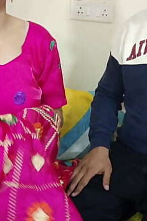 Xxx सौतेला बेटा अपने लंड के साथ सौतेली माँ का पीछा करता है