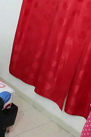 Hermanastro pierde su virginidad con su propia hermanastra PARTE 1