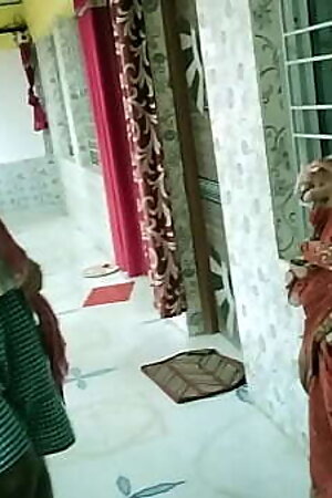 Hot Bhabhi sex! With hot Indian Bengali audio