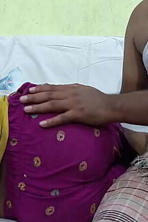 देसी लड़की को अंकल ने अपने घर पर बुलाकर चोद दिया