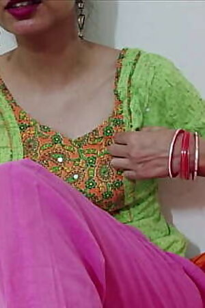 Desi Indian Horny boy Fucked his stepmom xvideos in Hindi