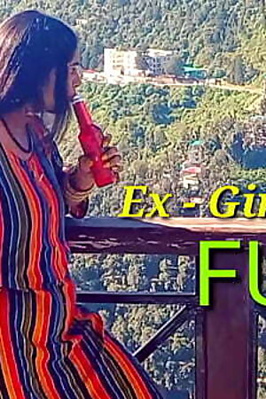 शराबी देसी भाभी को पुराने ब्वॉयफ्रेंड ने ताबड़तोड़ चोदा ।