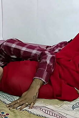 Indian beautiful maid amazing XXX hot sex with sir! latest viral sex