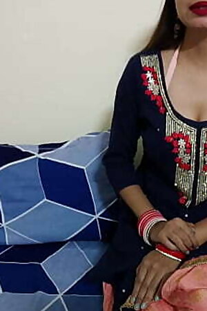 Indian close-up pussy licking to seduce Saarabhabhi66 to make her ready for long fucking, Hindi roleplay HD porn video