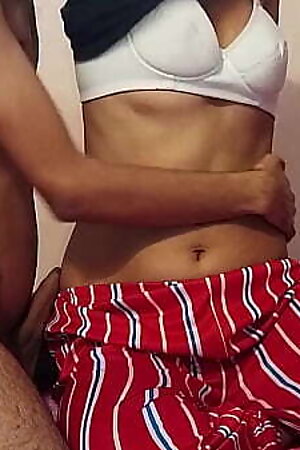 Aunt'_s girl came home and gave her lovely pussy, Too Much Hard fuck