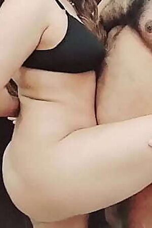 Indian House Wife Fucked By Her Ex Boy Friend On Valentine,s Day With Clear Hindi Audio