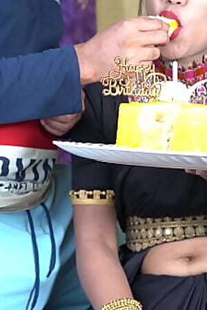 XXX Indian janmadin chudae XXX in hindi