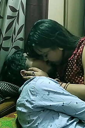 What is her name? Indian hot web series model sex with clear hindi audio