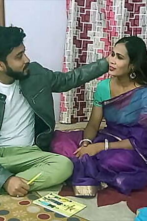 18yrs Indian student having sex with Biology madam! Indian web series sex with clear hindi audio