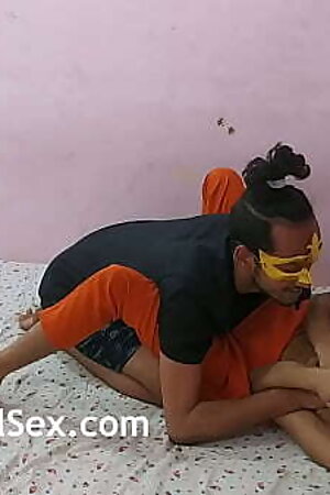 लखनऊ की जवान स्कूल की लड़की की मस्त चुदाई और गांड मरी