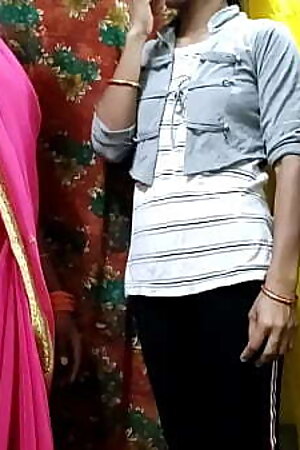 मुंबई आशु और उसके बहन को एक साथ चोदा