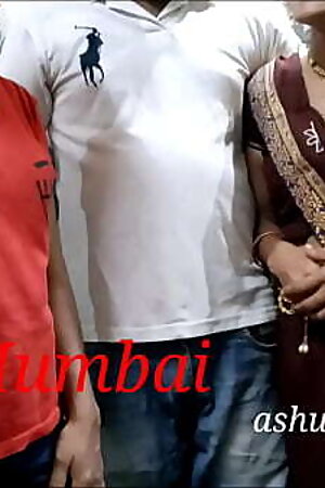 मुंबई आशु और उसके भाभी को दोन्हो को एकसाथ चोदा। क्लियर हिंदी ऑडियो।